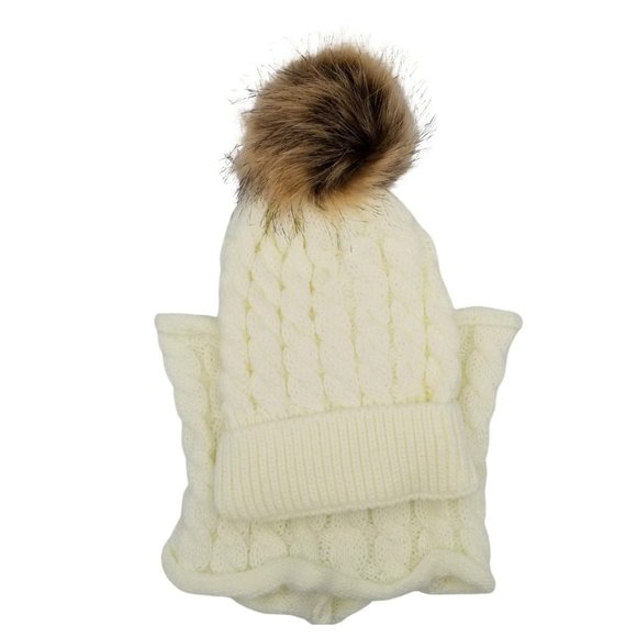 2 Pc Knit Ivory Infant/Toddler Beanie Faux Fur Pom and Circle Loop Scarf NWT - Picture 4 of 7